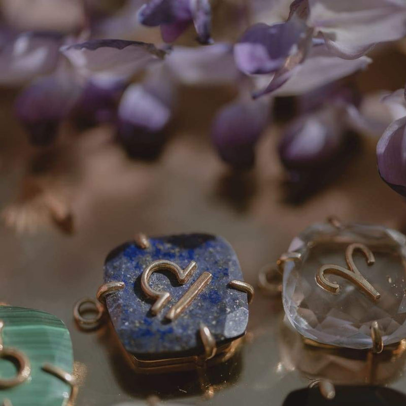 Pendentif astro balance, lapis lazuli