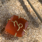 Pendentif en cornaline-pierre orange, signe astro capricorne