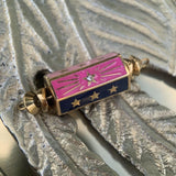 pendentif star multicolor 2 boucles lui permettant d'être fixé sur les colliers et bracelets de la collection avec 2 fermoirs
